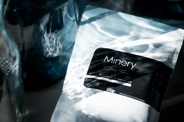 Minery